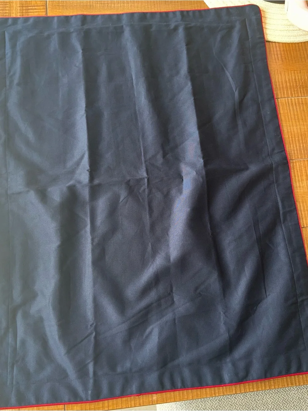 Lauren Ralph Lauren NavyBlue/RedPiping Button Closure Standard Pillow Sham x1